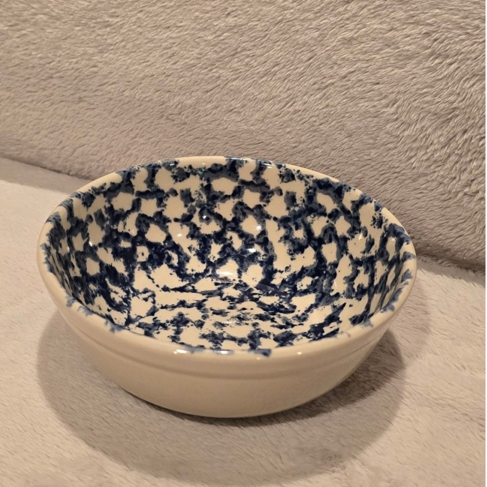 Gibson Housewares Blue White Spongeware Splatter Ceramic Bowl Country Farmhouse
